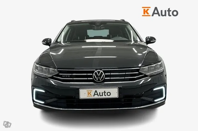 Volkswagen Passat Variant GTE Plug-In Hybrid 160 kW DSG * Tr Image 4